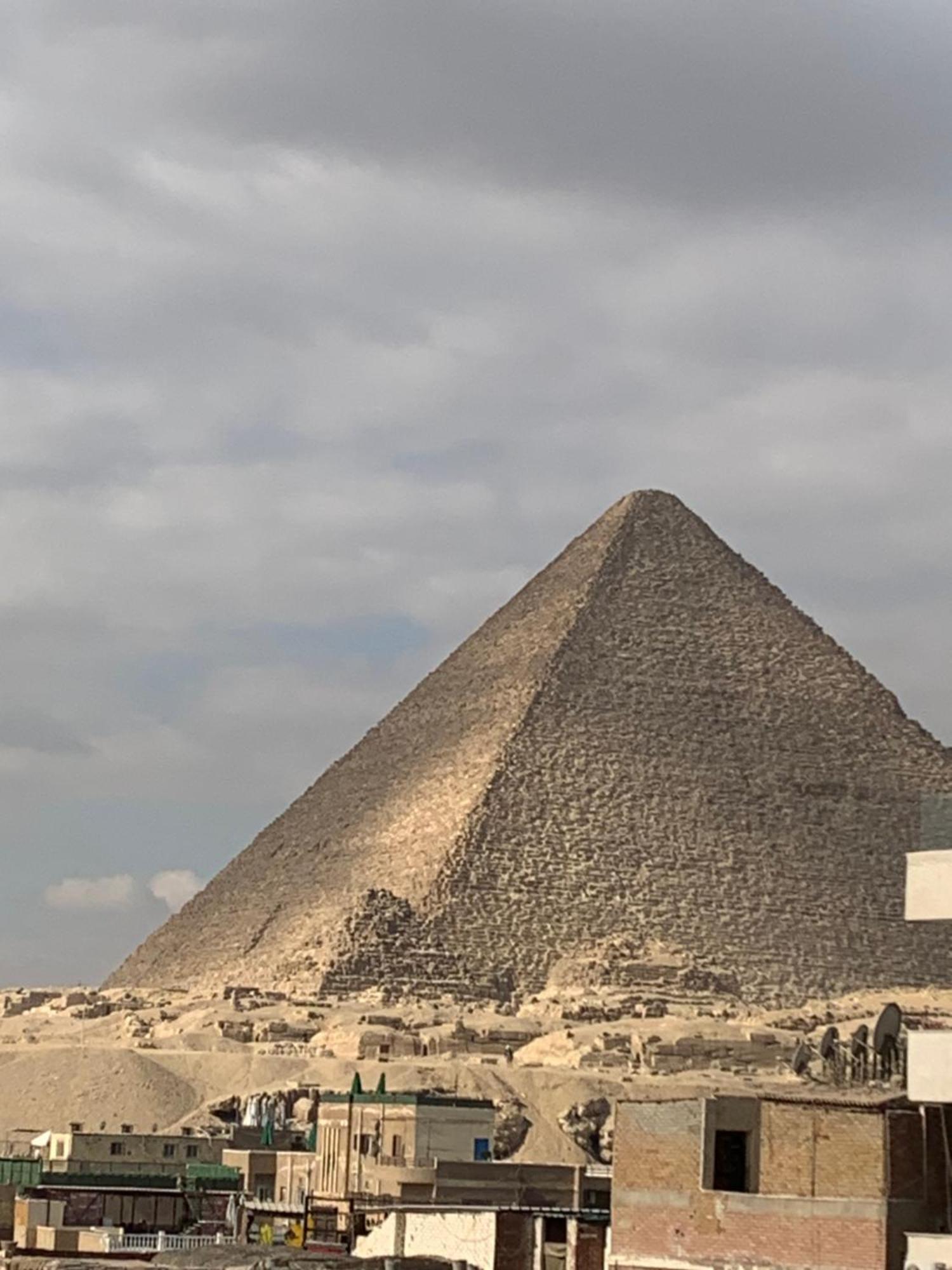 Abo Stait - Pyramid View Homestay Kafret el-Gabal Exteriör bild