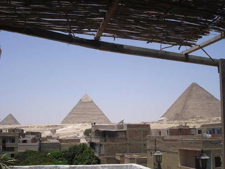 Abo Stait - Pyramid View Homestay Kafret el-Gabal Exteriör bild